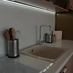 Charmful New Flat With Hill View Пловдив