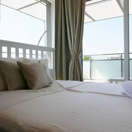 Апартаменты Charmful New Flat With Hill View