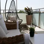 Apartmán Charmful New Flat With Hill View *