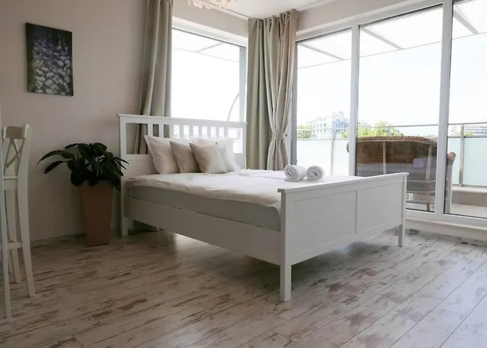 Charmful New Flat With Hill View 公寓